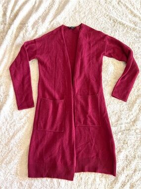 STATE CASHMERE Woman's Ruby Red Long Line Cardigan Size M
